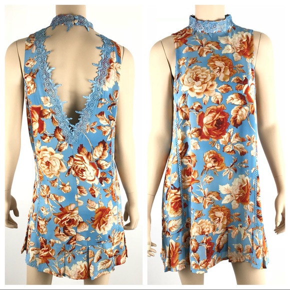 Crochet Lace High Neck Cutout Floral Swing Dress - Picture 2 of 8